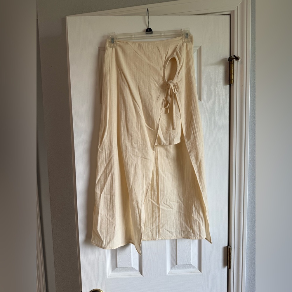 Pink Lily Beige Ring Detail Open MIDI Skirt